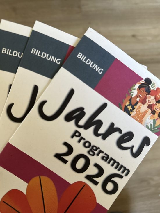 Die Flyer mit dem Jahresprogramm 2026 sind da!